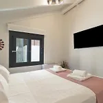 Mella Roa - Onyx Villa Nydri (Lefkada)