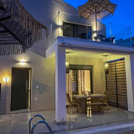 Mella Roa - Onyx * Nydri (Lefkada)